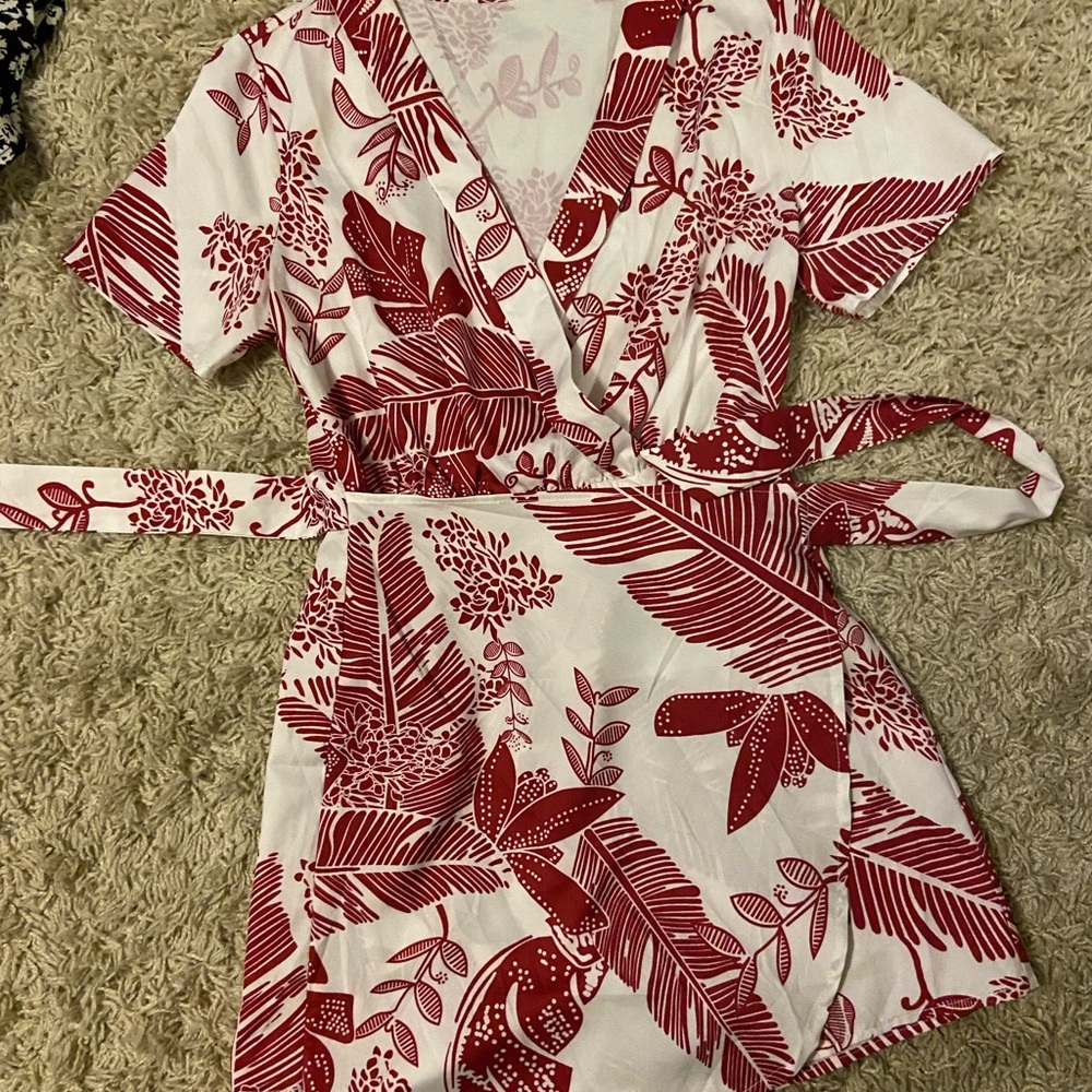 Scort, romper